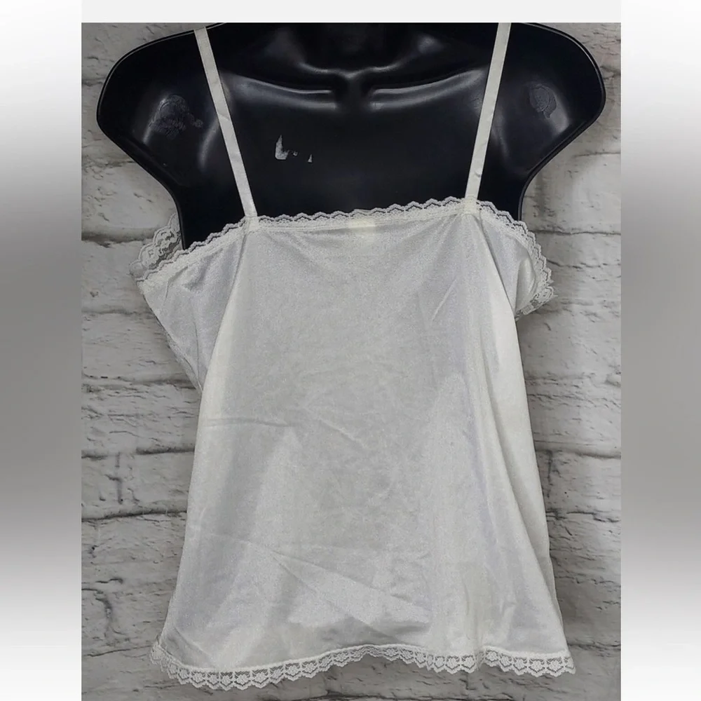 Melody White Lace Trim Camisole - Picture 2 of 8
